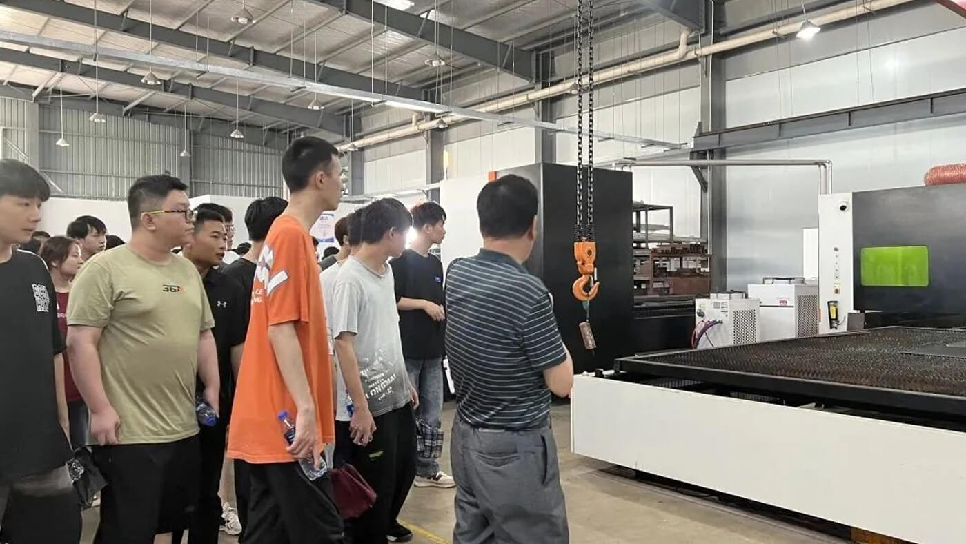 江西鑫金暉產(chǎn)學(xué)研交流